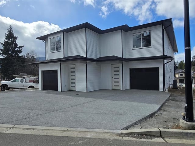 1/2 Duplex for sale in Nanaimo, 20 Leam Rd, 1015310 | Realtylink.org