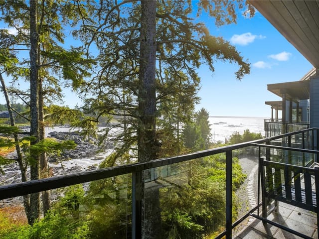 Apartment for sale in Ucluelet, 302 596 Marine Dr, 1015917 | Realtylink.org