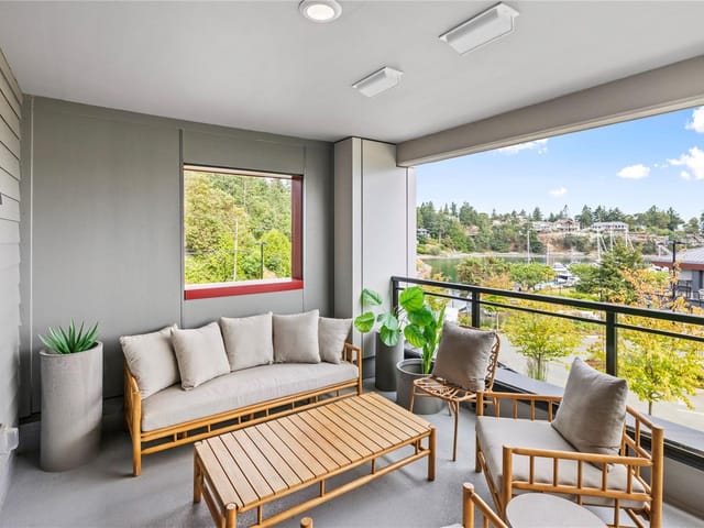 Apartment for sale in Nanoose Bay, 202 3529 Dolphin Dr, 1017953 | Realtylink.org