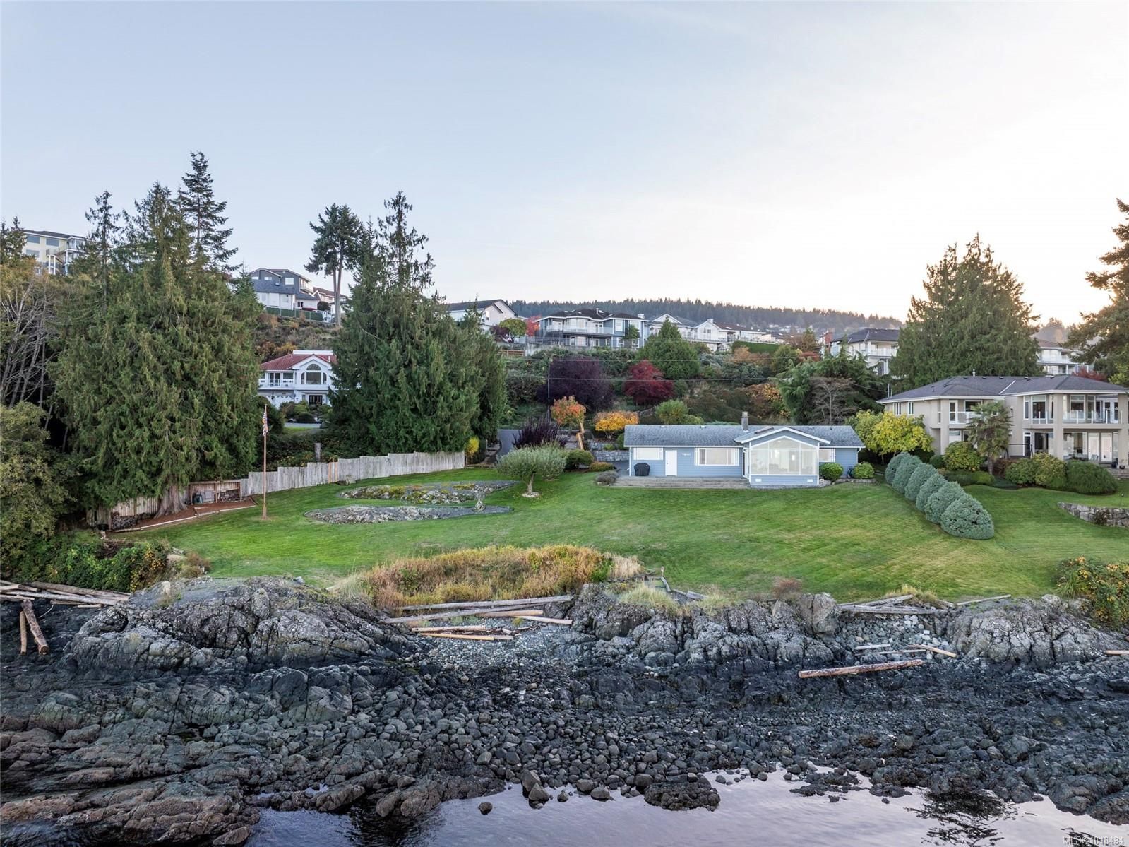 House for sale in Nanaimo, 5020/5010 Fillinger Cres, 1018494 | Realtylink.org