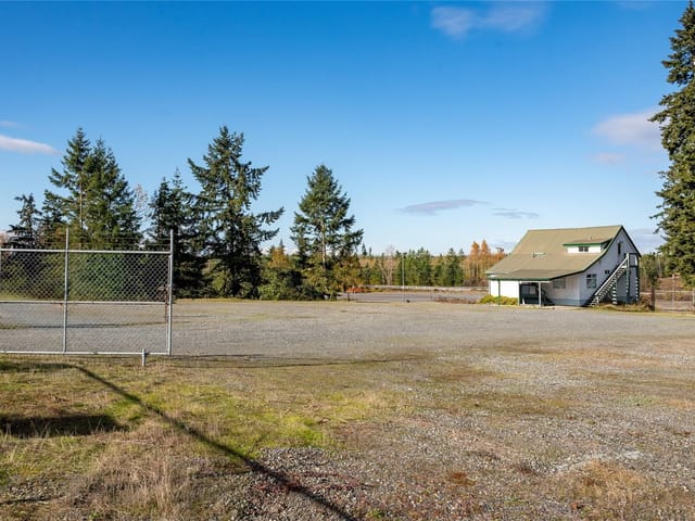 Commercial property for lease in Coombs, 979 Shearme Rd, 1018639 | Realtylink.org