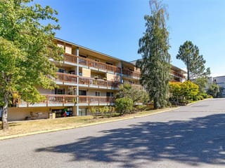 Apartment for sale in Nanaimo, 304 4728 Uplands Dr, 1018683 | Realtylink.org