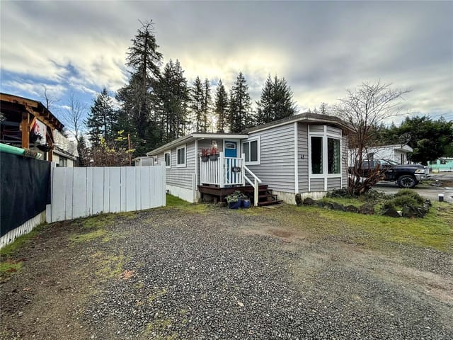 Manufactured Home for sale in Campbell River, 41 2700 Woodburn Rd, 1020138 | Realtylink.org
