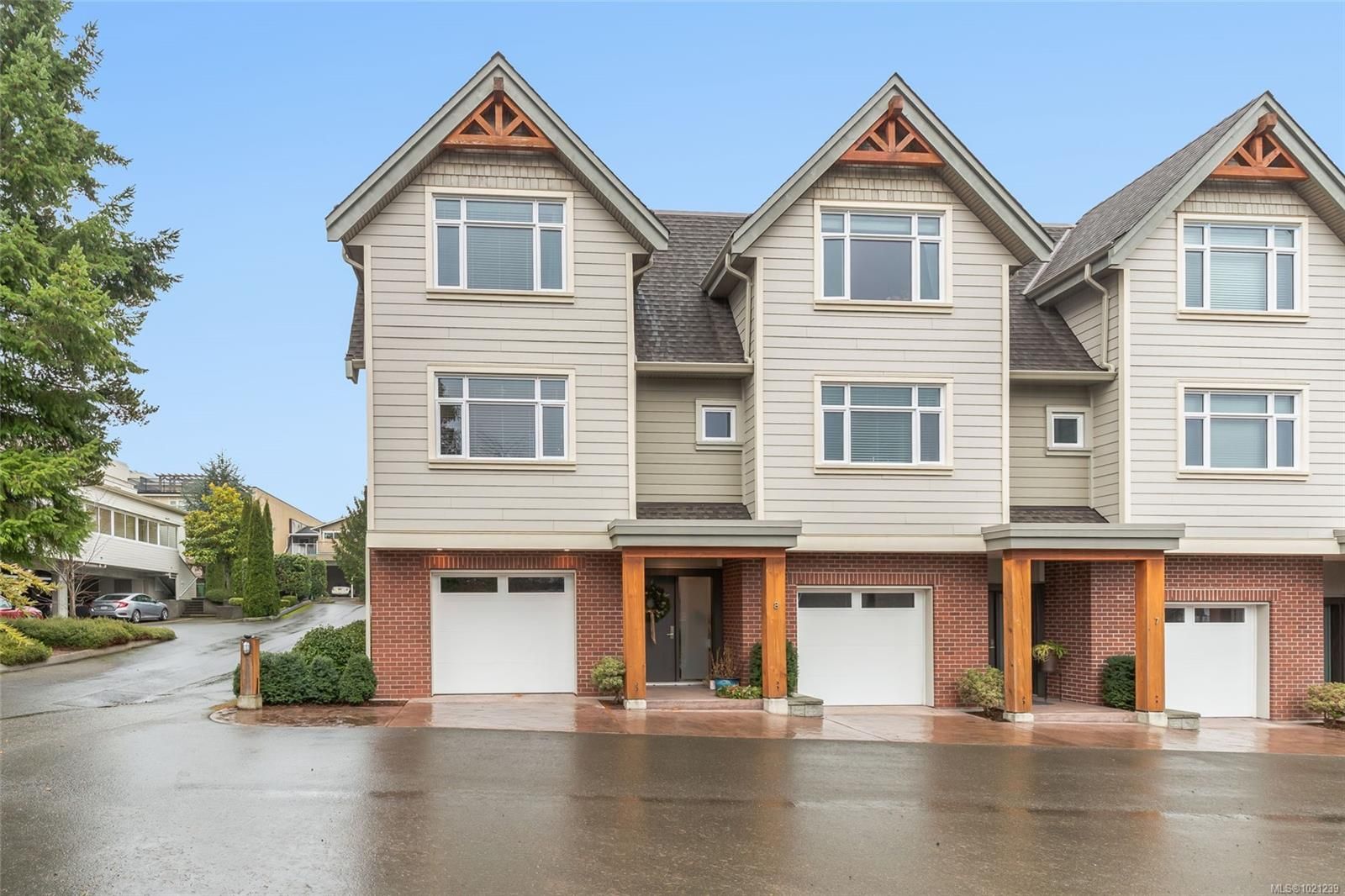 Townhouse for sale in Qualicum Beach, 8 180 First W Ave, 1021239 | Realtylink.org