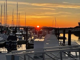 Apartment for sale in Nanoose Bay, 305 3529 Dolphin Dr, 1021281 | Realtylink.org