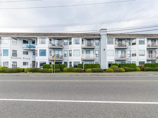 Apartment for sale in Nanaimo, 110 2815 Departure Bay Rd, 1021370 | Realtylink.org