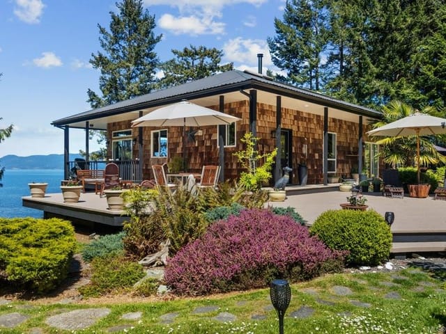 House for sale in Lasqueti Island, 777 Mine Rd, 1021434 | Realtylink.org