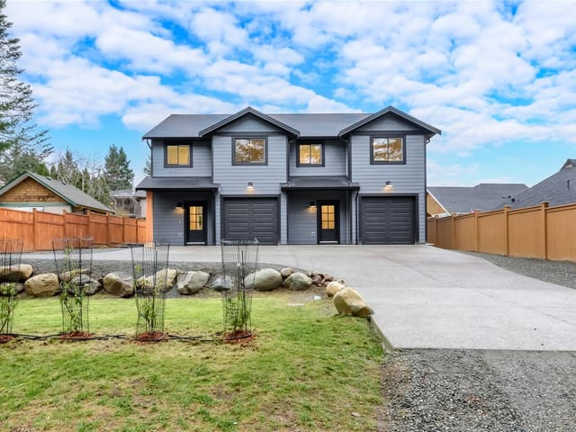 1/2 Duplex for sale in Comox, B 1044 Lazo Rd, 1021712 | Realtylink.org