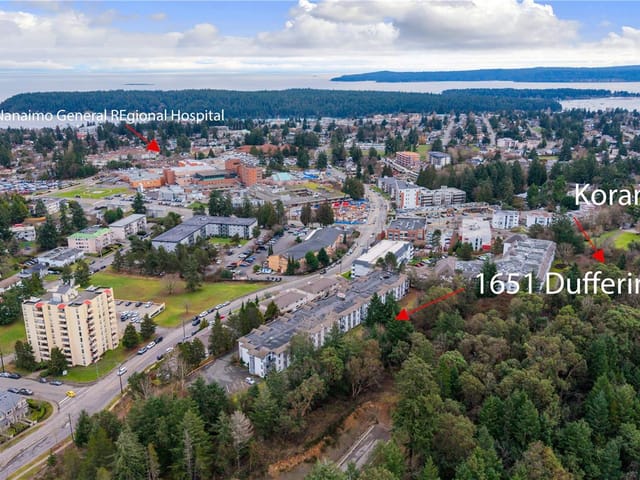 Apartment for sale in Nanaimo, 101 1651 Dufferin Cres, 1021896 | Realtylink.org