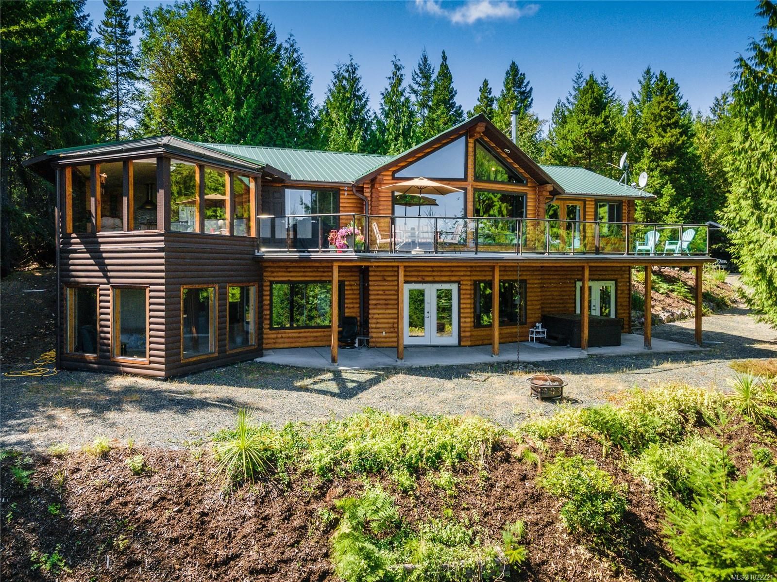 House for sale in Qualicum Beach, 1685 Peligren Pl, 1022221 | Realtylink.org