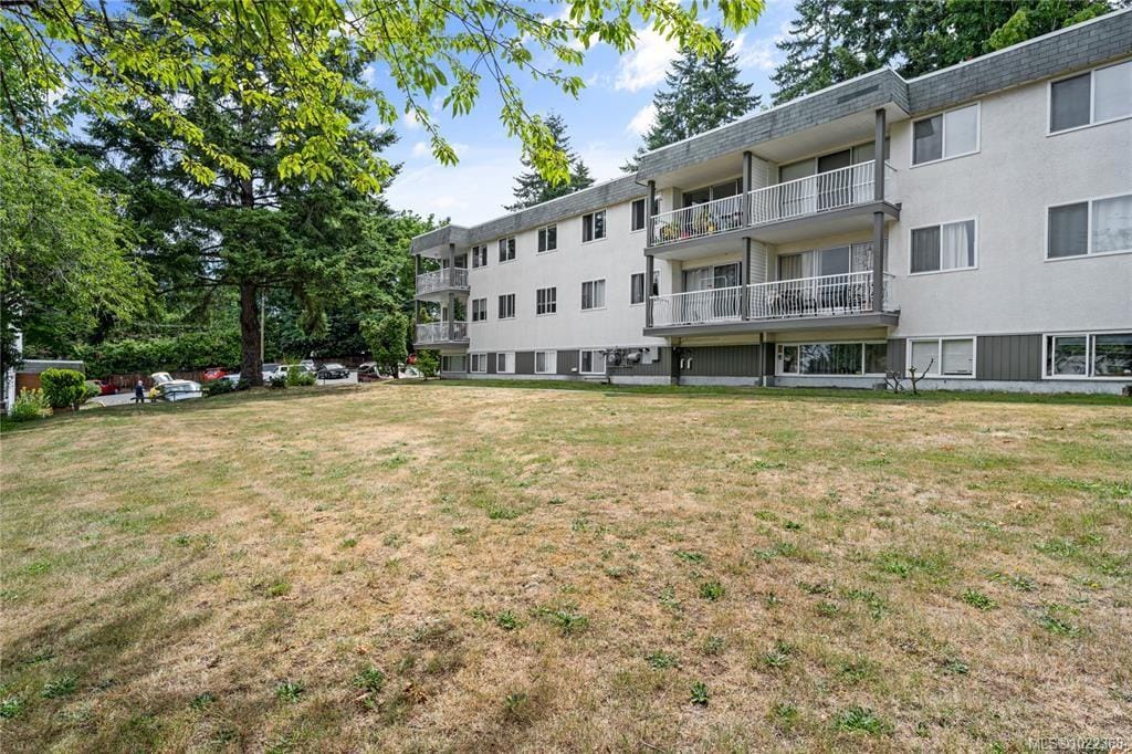 Apartment for sale in Nanaimo, 4101 997 Bowen Rd, 1022368 | Realtylink.org