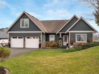 House for sale in Campbell River, 2825 Denman St, 1022507 | Realtylink.org