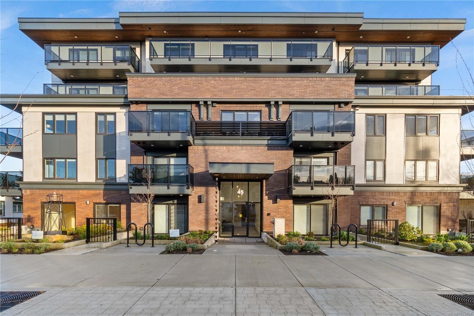 Apartment for sale in Nanaimo, 102 45 Haliburton St, 1022814 | Realtylink.org