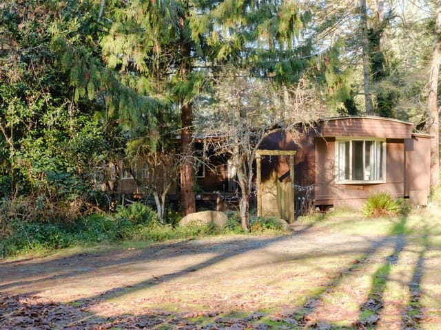 Manufactured Home for sale in Gabriola Island, 1900 Martin Rd, 1022816 | Realtylink.org