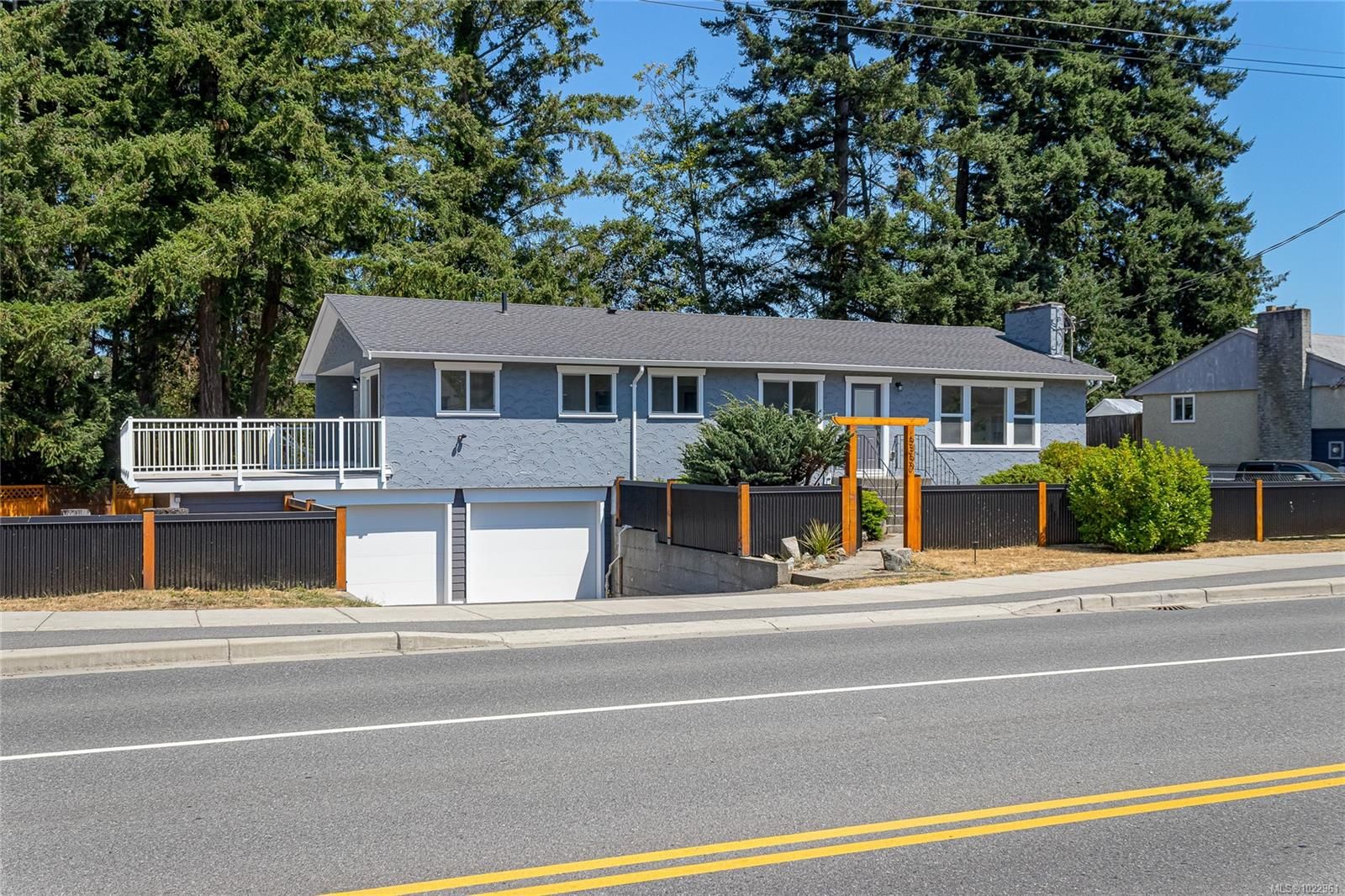 House for sale in Nanaimo, 5350 Metral Dr, 1022961 | Realtylink.org