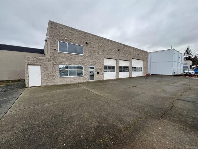Commercial property for lease in Campbell River, 930 Ironwood St, 1022975 | Realtylink.org