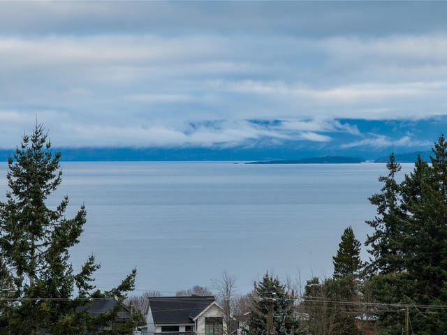 Apartment for sale in Qualicum Beach, 303 222 Second W Ave, 1023327 | Realtylink.org