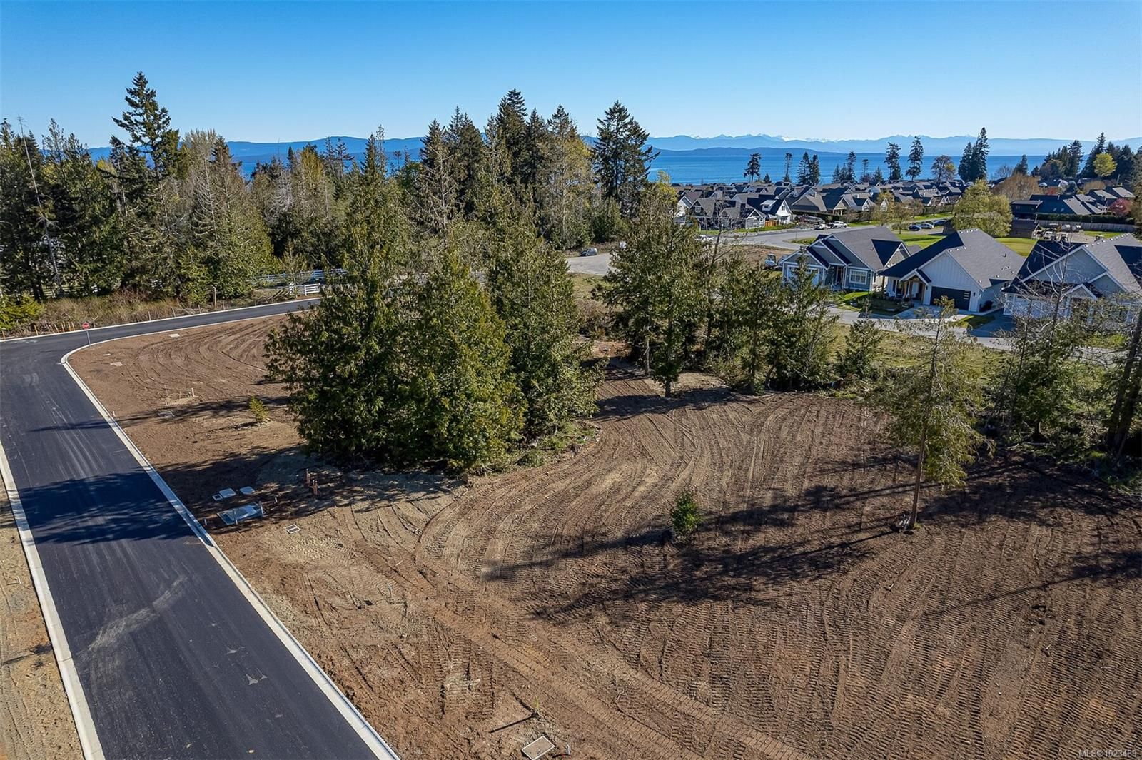 Lot for sale in Qualicum Beach, 454 (Lot7) Camassia Clse, 1023489 | Realtylink.org