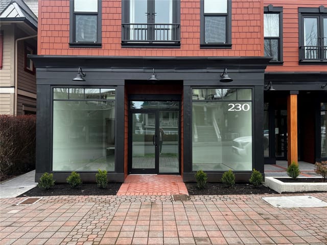 Commercial property for lease in Qualicum Beach, 2 230 Second W Ave, 1023570 | Realtylink.org