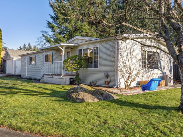 Manufactured Home for sale in Comox, 2153 Stadacona Dr, 1023684 | Realtylink.org