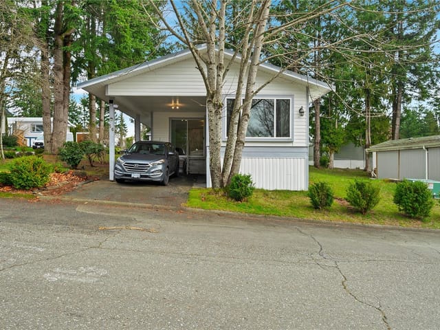 Manufactured Home for sale in Campbell River, 56 1160 Shellbourne Blvd, 1023901 | Realtylink.org