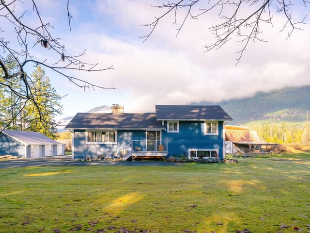 House for sale in Port Alberni, 7801-7807 Beaver Creek Rd, 1023928 | Realtylink.org