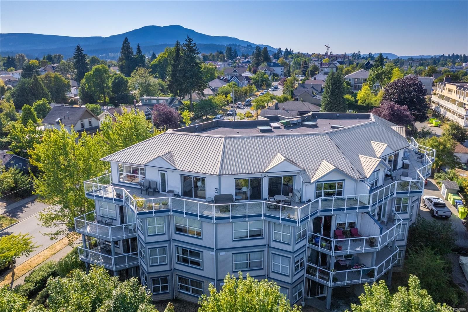 Apartment for sale in Nanaimo, 401 650 Prideaux St, 1024086 | Realtylink.org