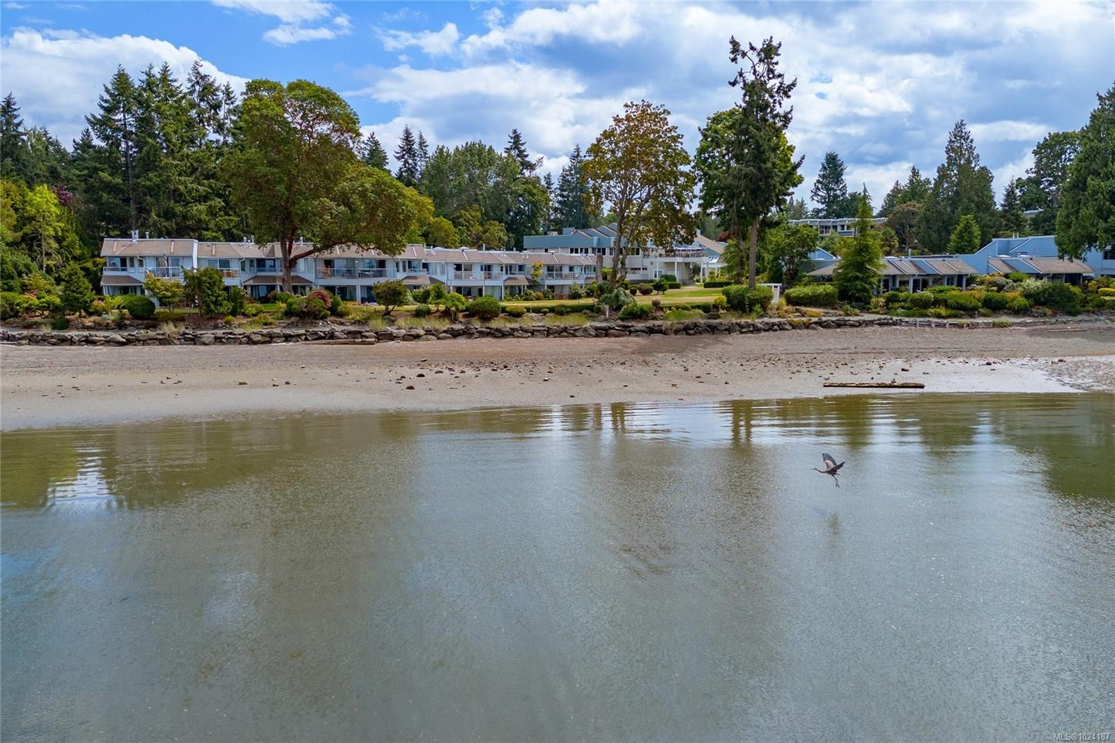 Townhouse for sale in Nanoose Bay, 613 1600 Stroulger Rd, 1024187 | Realtylink.org