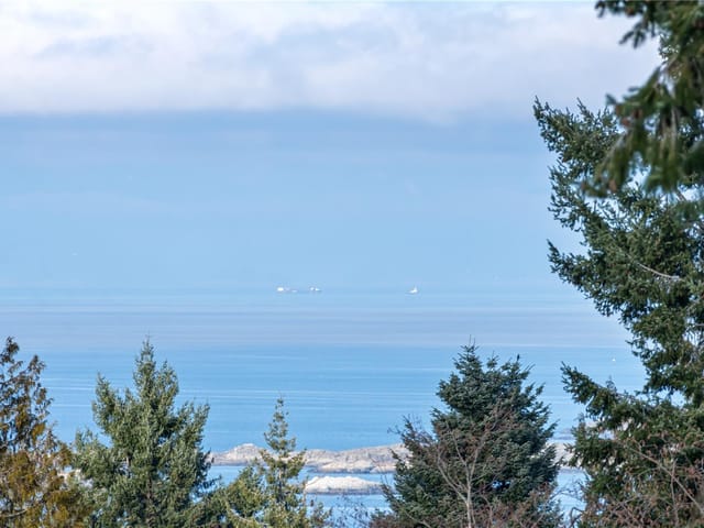 House for sale in Lantzville, 7496 Clark Cres, 1024246 | Realtylink.org