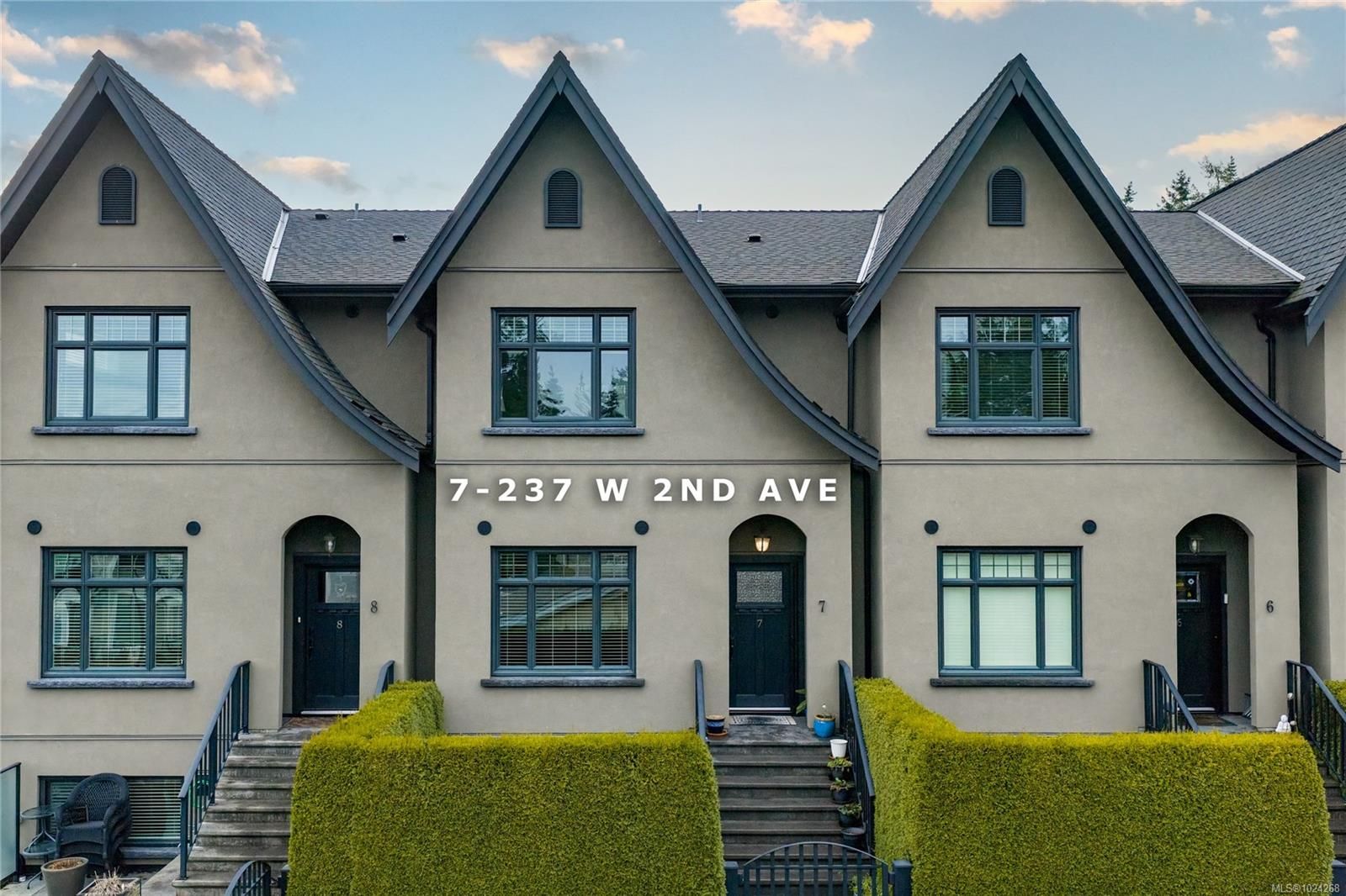 Townhouse for sale in Qualicum Beach, 7 237 Second W Ave, 1024268 | Realtylink.org