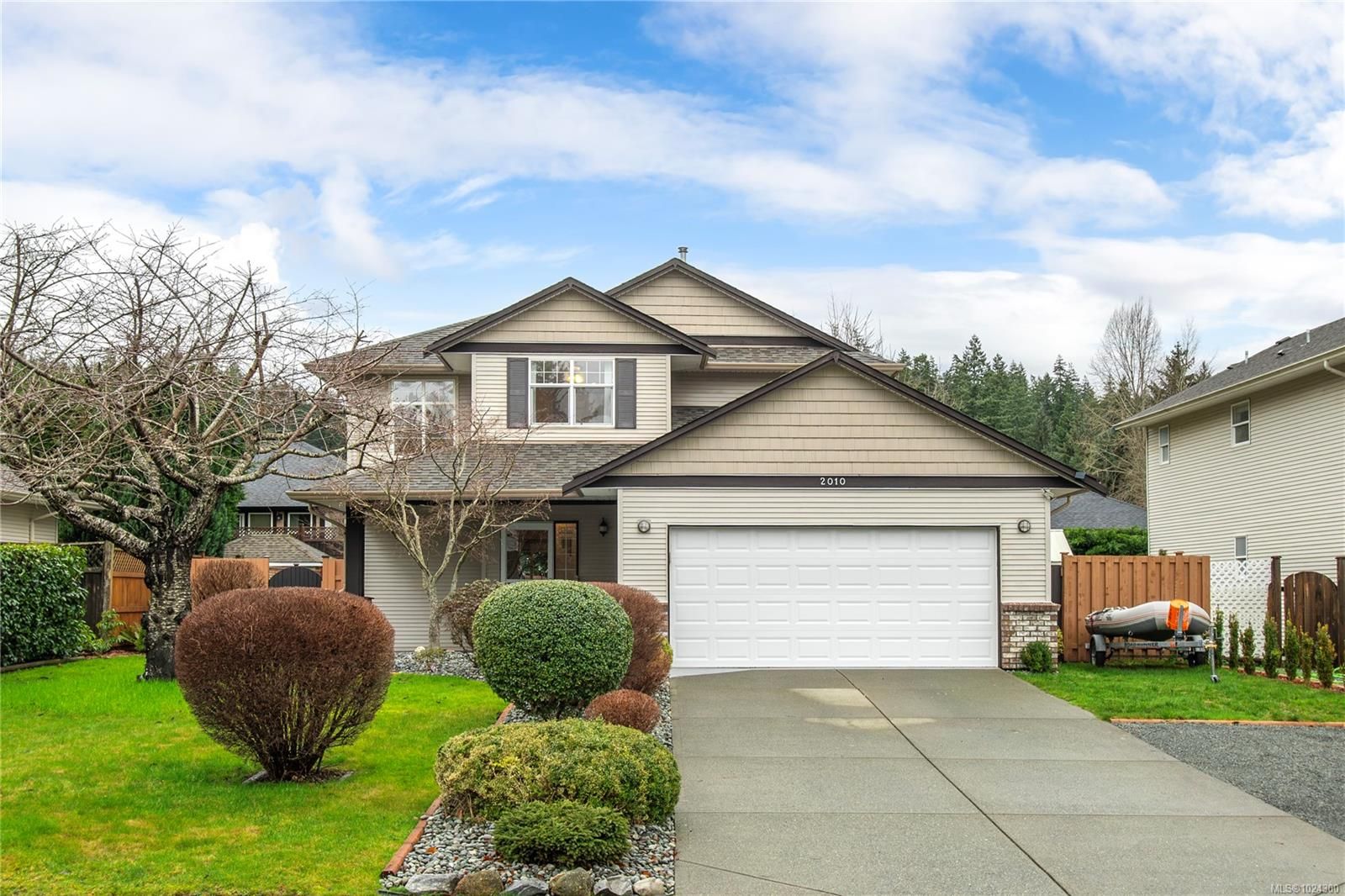 House for sale in Campbell River, 2010 College Dr, 1024300 | Realtylink.org