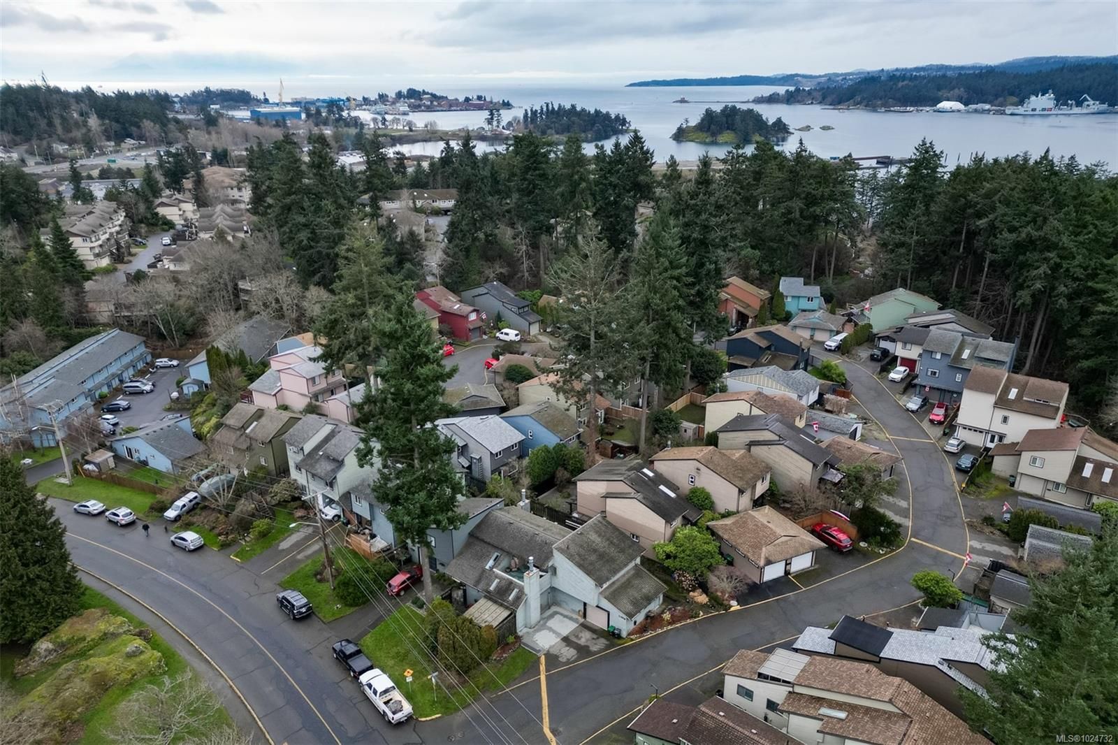 1/2 Duplex for sale in View Royal, A 1506 Glentana Rd, 1024732 | Realtylink.org