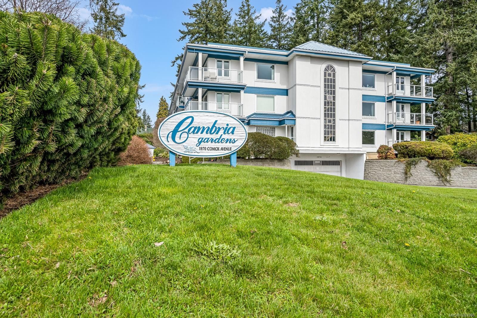 Apartment for sale in Comox, 104 1970 Comox Ave, 1024900 | Realtylink.org
