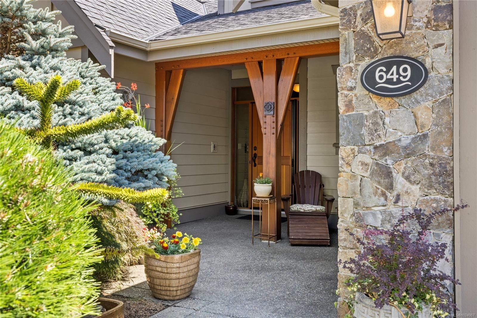 House for sale in Qualicum Beach, 649 Eaglewood Ct, 1024907 | Realtylink.org