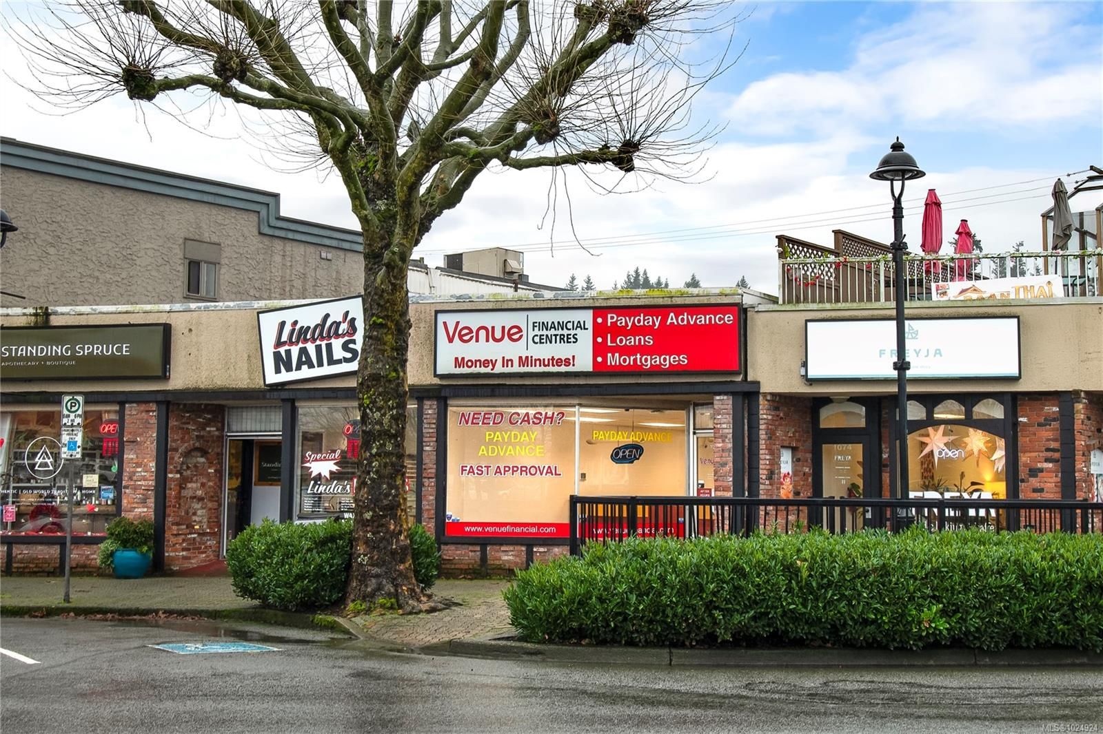 Retail for lease in Campbell River, 1070 Shoppers Row, 1024924 | Realtylink.org