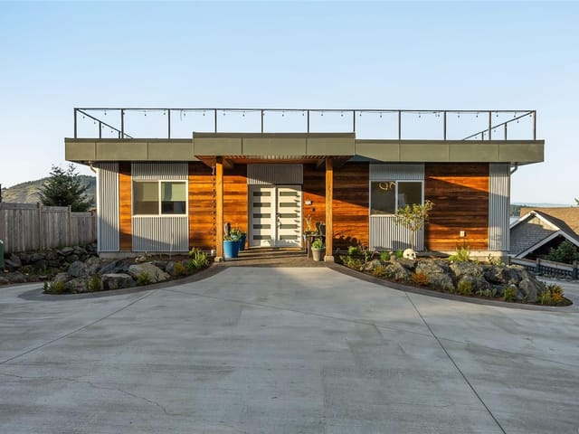 House for sale in Lantzville, 8578 Rumming Rd, 1024999 | Realtylink.org