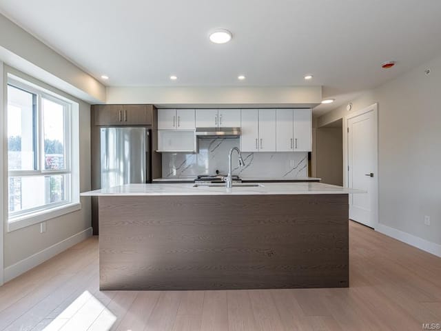 Apartment for sale in Parksville, 211 171 Jensen W Ave, 1025019 | Realtylink.org