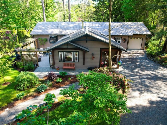 House for sale in Gabriola Island, 1126 North Rd, 1025167 | Realtylink.org