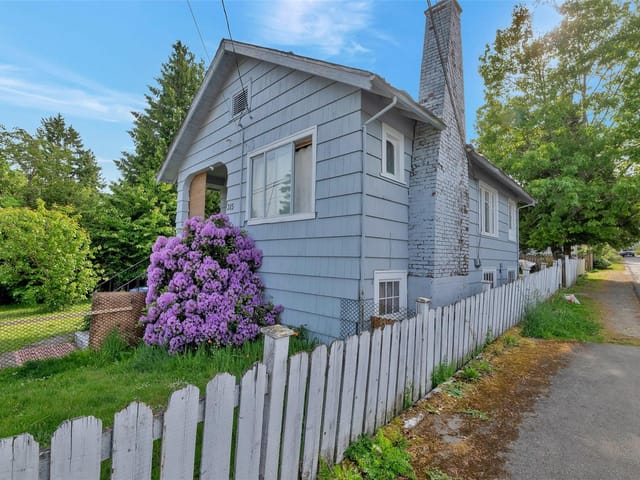 House for sale in Nanaimo, 315 Holly Ave, 1025215 | Realtylink.org