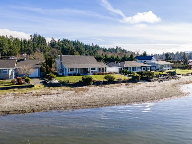 House for sale in Fanny Bay, 7600 Tozer Rd, 1025253 | Realtylink.org