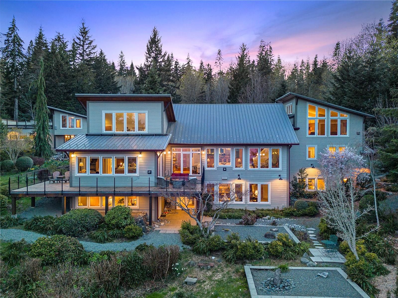 House for sale in Courtenay, 6520 Eagles Dr, 1025293 | Realtylink.org