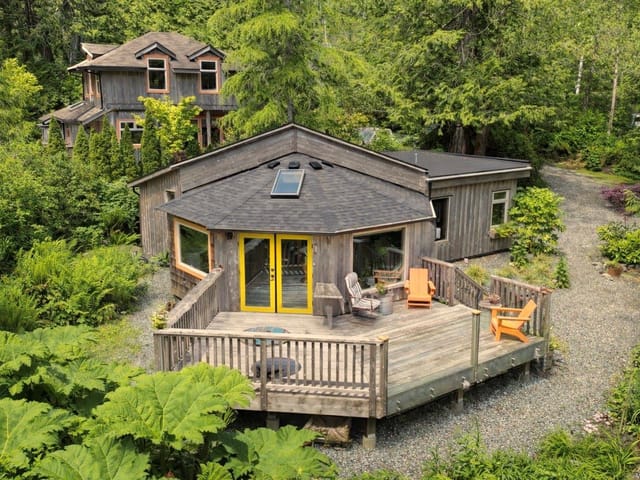 House for sale in Tofino, 1076 Pacific Rim Hwy, 1025585 | Realtylink.org