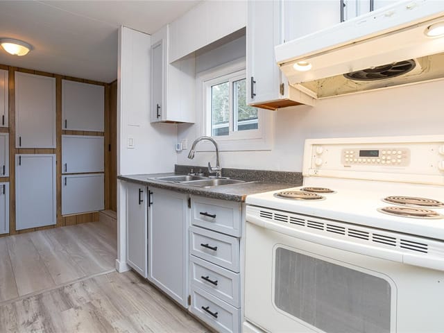 Manufactured Home for sale in Qualicum Beach, 2 161 Horne Lake Rd, 1025693 | Realtylink.org