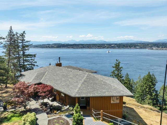 House for sale in Quadra Island, 9 620 Helanton Rd, 1025694 | Realtylink.org