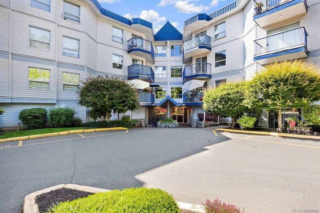Apartment for sale in Courtenay, 105 200 Back Rd, 1025695 | Realtylink.org