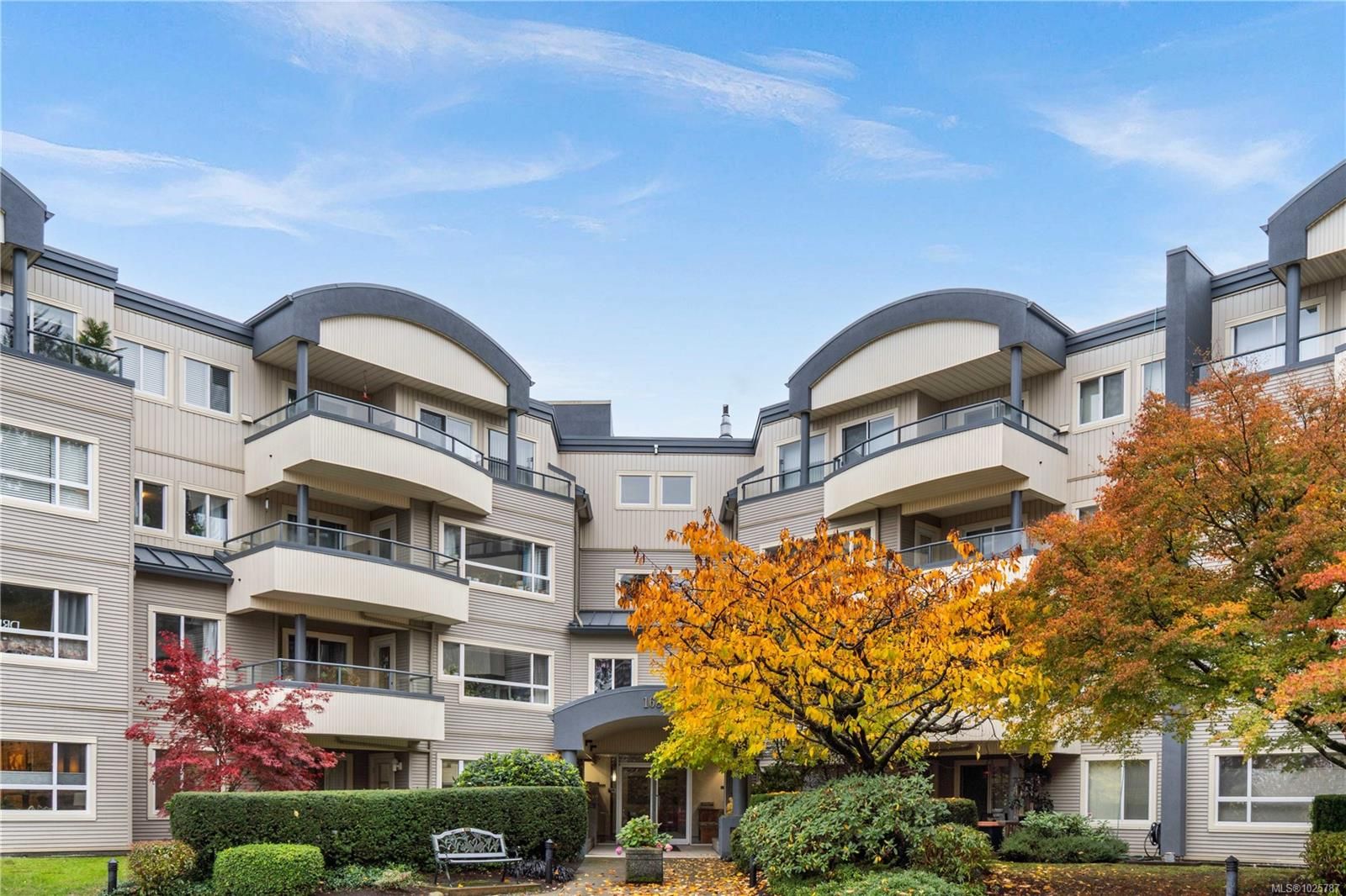 Apartment for sale in Nanaimo, 310 1685 Estevan Rd, 1025787 | Realtylink.org