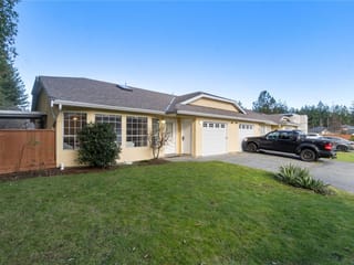 Townhouse for sale in Nanaimo, 12 4750 Uplands Dr, 1025925 | Realtylink.org