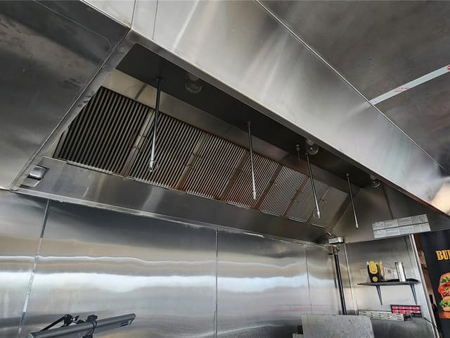 Commercial property for sale in Courtenay, 4 2230 Cliffe Ave, 1025962 | Realtylink.org