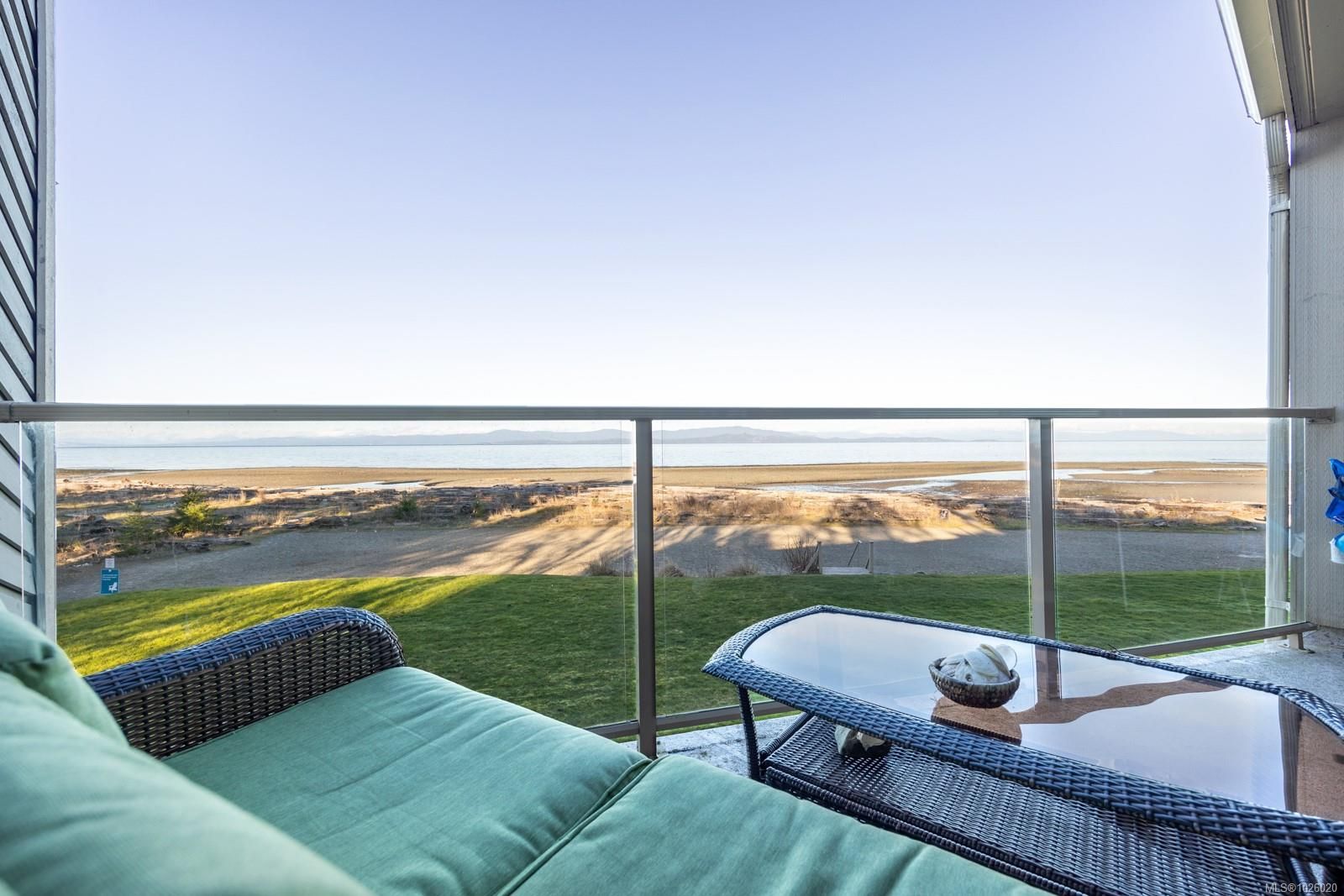 Apartment for sale in Qualicum Beach, 3295 Island W Hwy, 1026020 | Realtylink.org