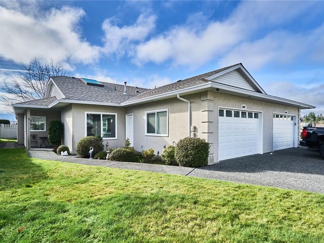 Townhouse for sale in Nanaimo, 5887 Primrose Dr, 1026235 | Realtylink.org